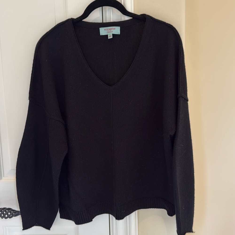 Mersea Voyageur Lugano Cashmere V-Neck Sweater